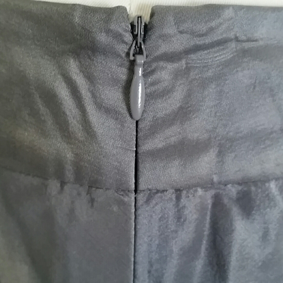 Banana Republic Silk Skirt - Picture 2 of 5